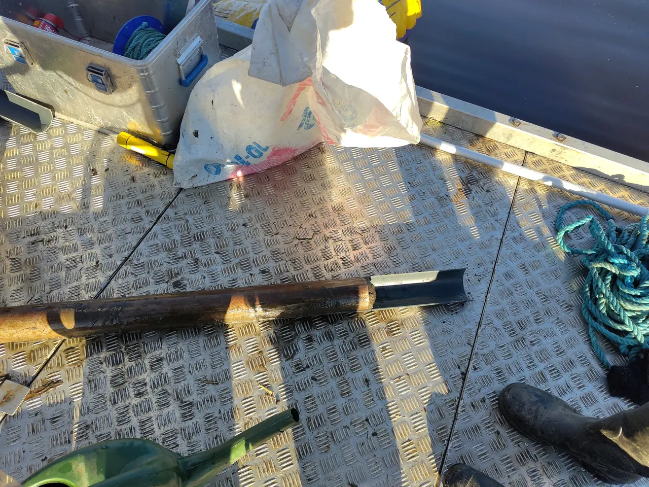 The first sediment core comes up